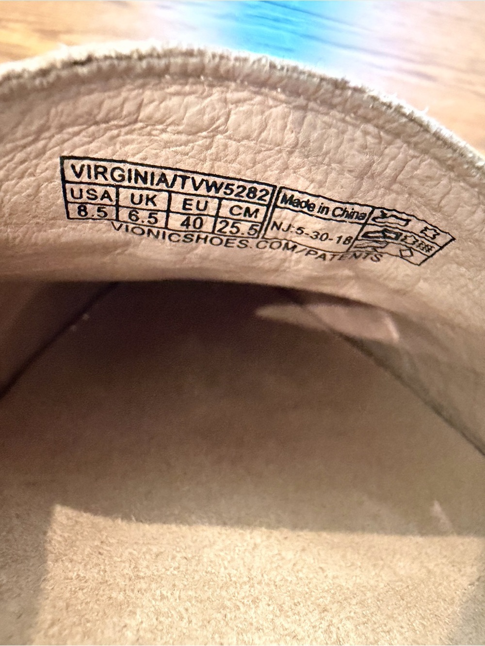 Vionic Honor Virginia Women's Leather Boat Shoes Loafers Sz 8.5 Pink Excellent! - Picture 7 of 7